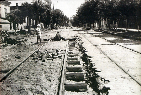 Работы на трамвайной линии по ул. Фрунзе. Фотография 1935 г.