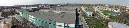 Таганрогский автомобильный завод  с крыши заводоуправления комбайнового завода. Фотография